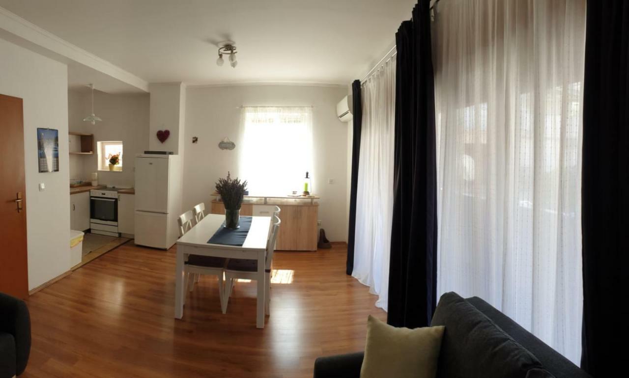 Central, Spacious, Great View Hvar Town Bagian luar foto